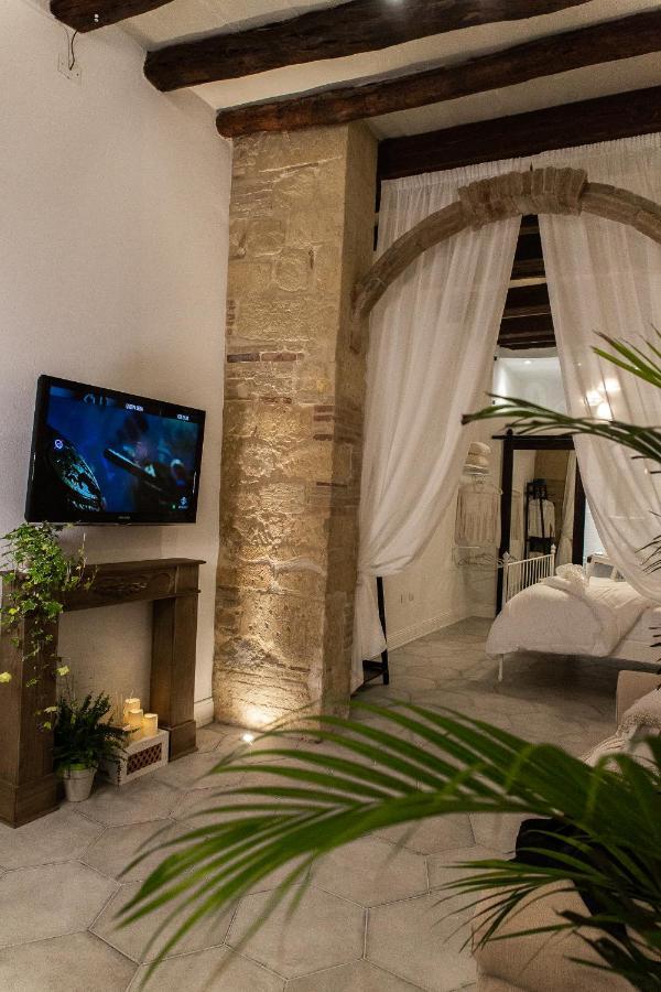 Arc Home Кальярі Екстер'єр фото